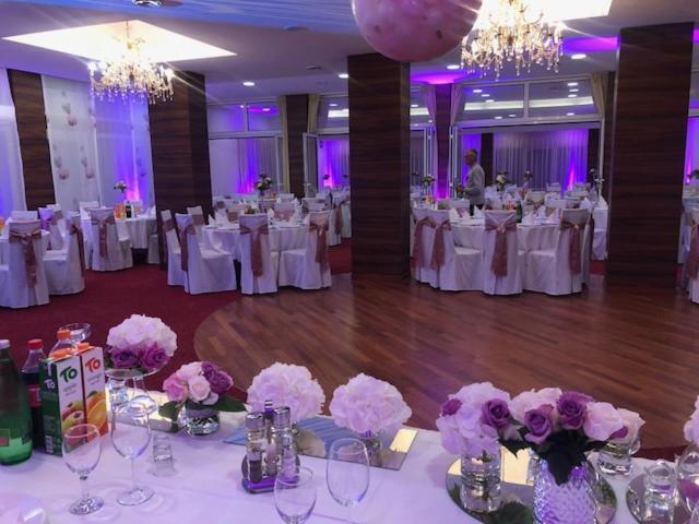 Hotel Garic Garesnica Екстериор снимка