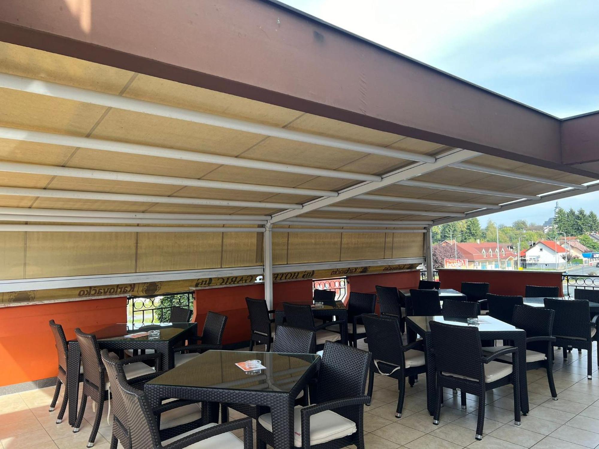 Hotel Garic Garesnica Екстериор снимка