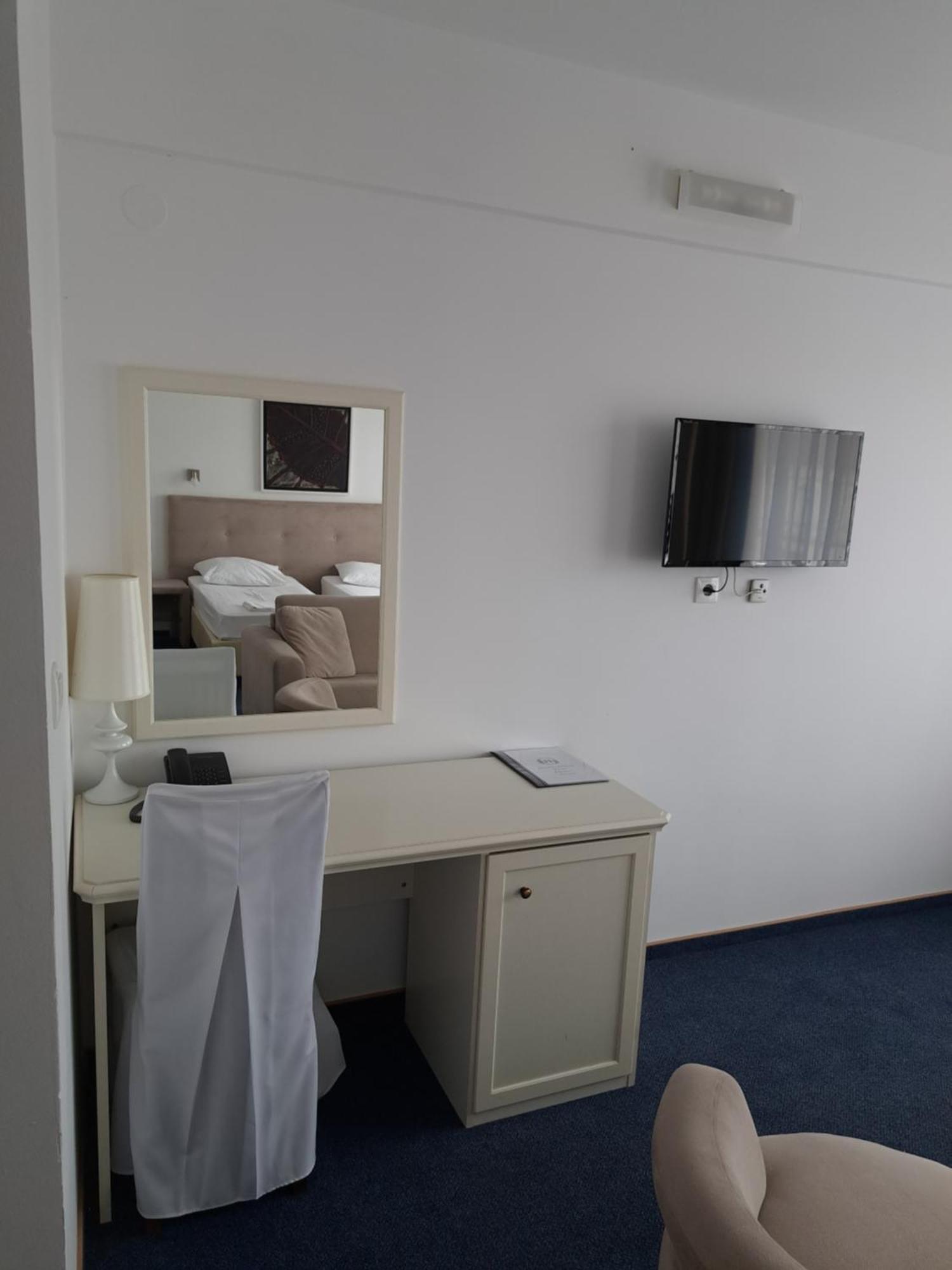 Hotel Garic Garesnica Екстериор снимка