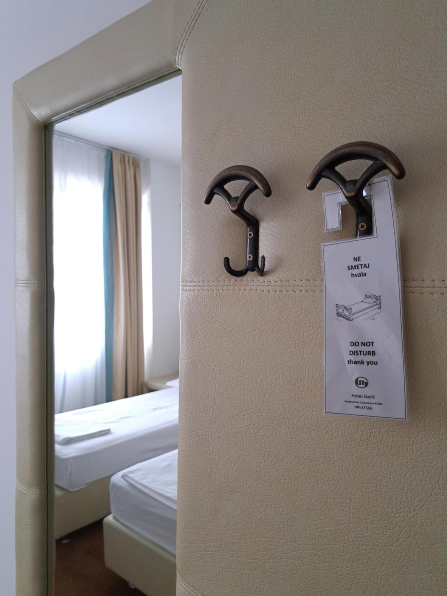 Hotel Garic Garesnica Екстериор снимка