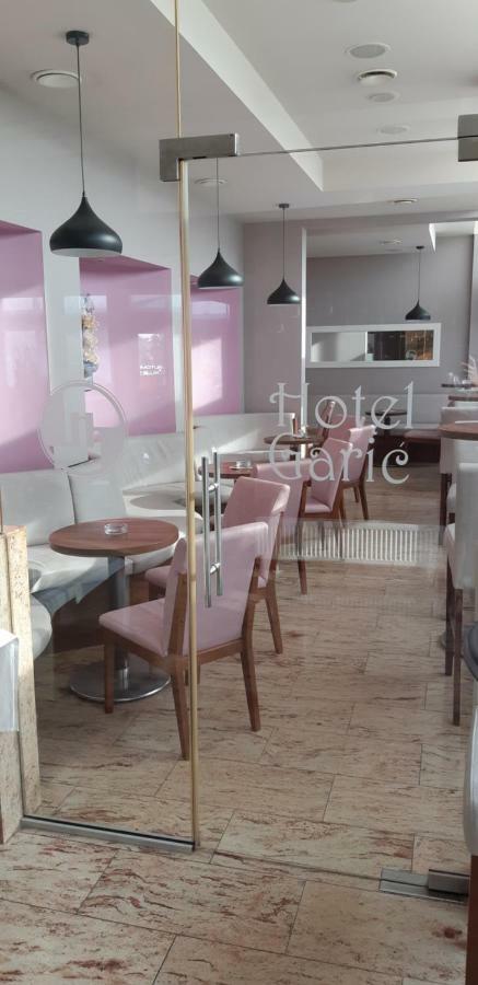 Hotel Garic Garesnica Екстериор снимка